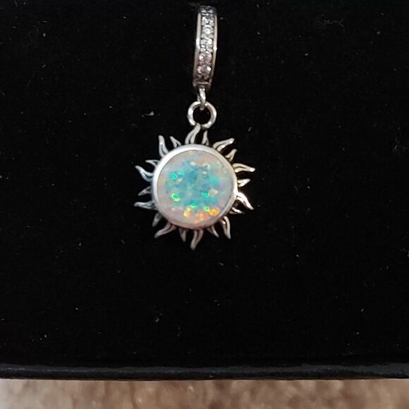 925 Silver Opal Sun Charm - Picture 9 of 10